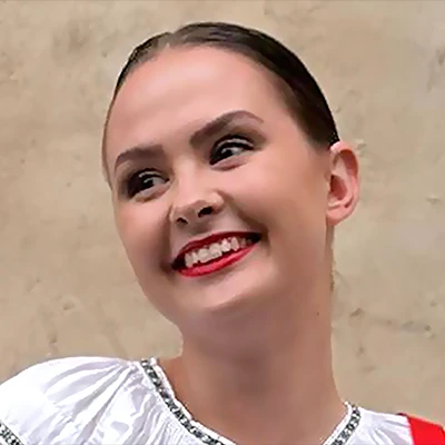 teta Adélka_detskyklubfontana_kurzy_plavání_miminka